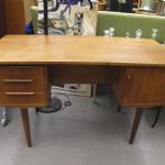 655 8371 WRITING DESK